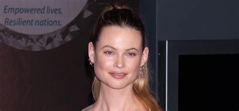 Behati Prinsloo Flaunts Postpartum Body For Valentines Day