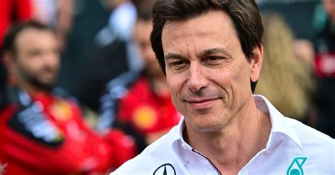 Toto Wolff Prolonge Son Contrat De Trois Ans Chez Mercedes Blue News