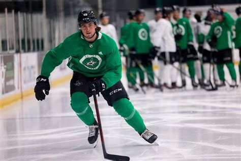 Photos Drill Time Matthew Seminoff Participates In Stars Development Camp