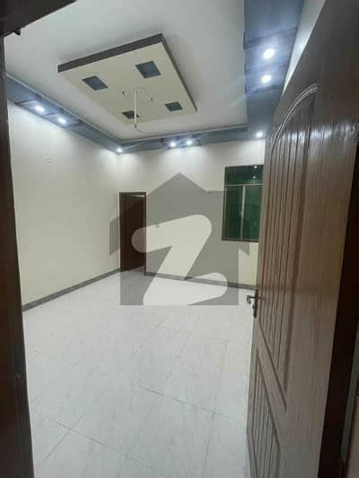 Jauhar Block 2 3rd Floor With Roof 2 Bed Dd Flat For Sale Gulistan E