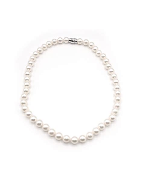 Blue Lagoon Necklace By Mikimoto With Pearls And White Gold