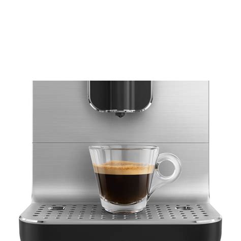 Smeg Black Espresso Manual Coffee Machine8