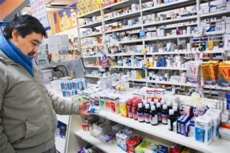 Conoce los peligros de la automedicación El Buho