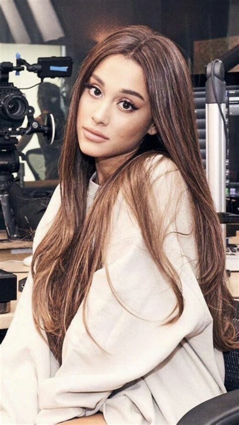 15+ Ariana grande hair styles that inspires you - Human Hair Exim