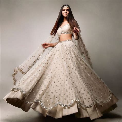 Gorgeous White Lehengas That Ll Give You A Princess Bride Look