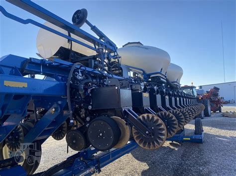 2022 Kinze 3665 For Sale In Clay Center Kansas