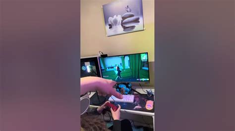 My Girlfriend Tries Fortnite Youtube