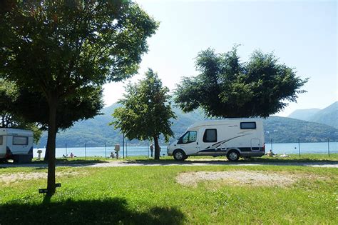 Camping Boschetto Holiday Campeggio A Maccagno Sul Lago Maggiore