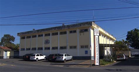 Mulher é Presa Suspeita De Participação Na Morte Do Marido Em