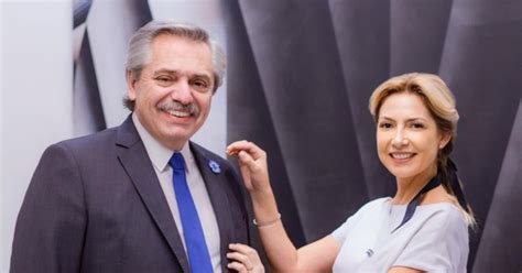 Confirman El Embarazo De La Primera Dama Fabiola Yáñez