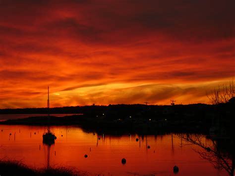 sunset falmouth harbor : r/CapeCod