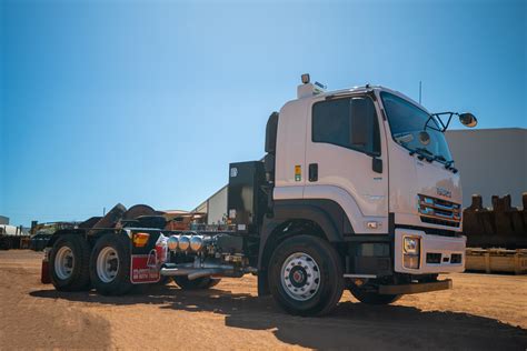 2022 Isuzu Fxy240 350 6×4 Prime Mover Plantman