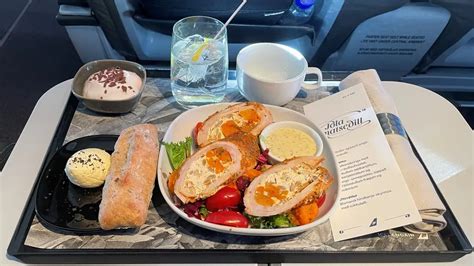 Review of Icelandair Business Class - BusinessClass.com