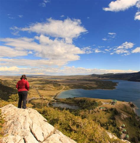 Visit These 20 Incredible Waterfalls In Alberta For 2024