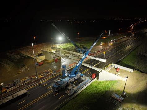 New Bridge Over E40 In Belgium Installed By Sarens Ahead Of Schedule