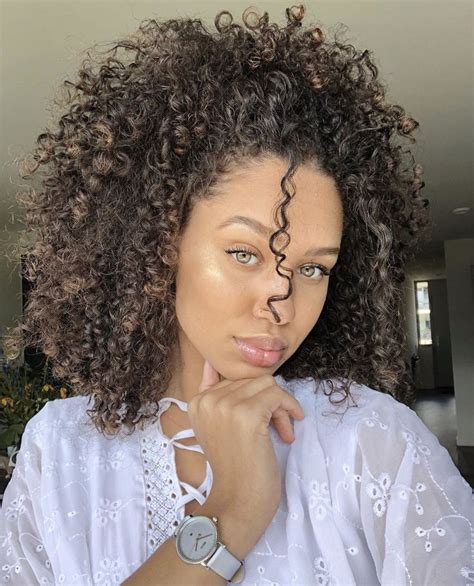 Pinterest Curlylicious Beautiful Curly Hair Short Hair Model Curly