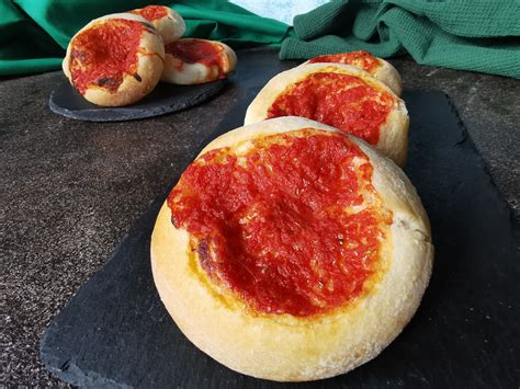 Pizzette Rosse Con Farina Revolution Senza Glutine Un Esplosione Di Bont