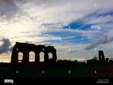 Acquedotti Roma Immagini E Fotografie Stock Ad Alta Risoluzione Alamy