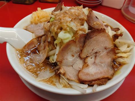 にんにく背脂醤油ラーメン。京都北白川 ラーメン魁力屋 チェーン店で晩ごはん。