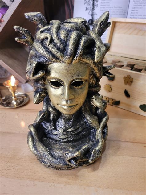 Medusa Backflow Cone Incense Burner Handmade Ceramic Incense Burner For Meditation Altar