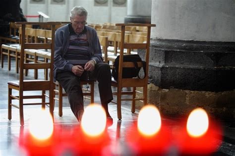 Belgia Biskupi Apeluj O Otwarcie Wszystkich Ko Cio W I Kaplic