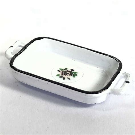 White Enamel Tray D2431 Bromley Craft