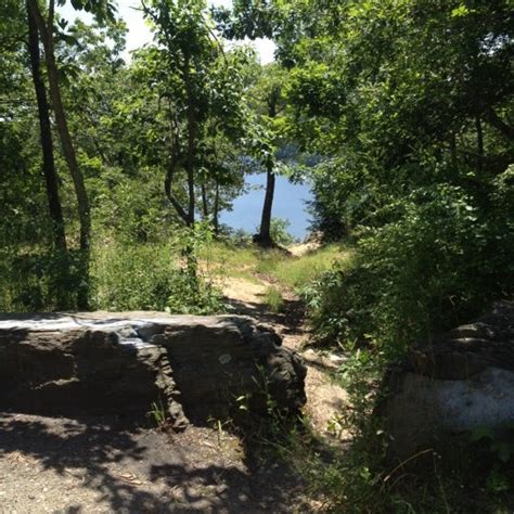 Lovers Leap State Park New Milford Ct