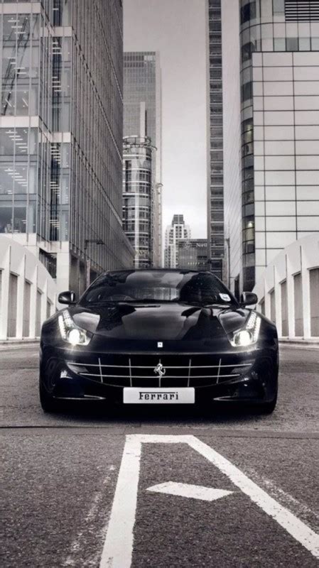 Создать мем "ferrari ff, феррари черно белая, машина феррари ...