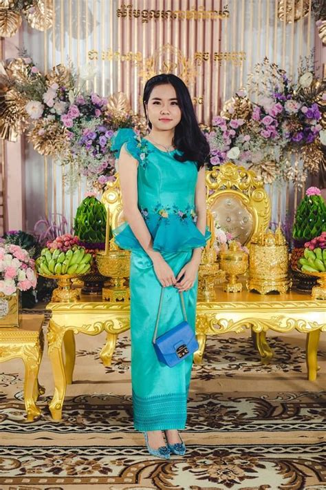 Khmer Traditional Dress Traditional Dresses Silk Dress Fashion