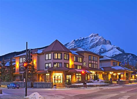 Mount Royal Hotel | Banff Accommodation | Mountainwatch Travel