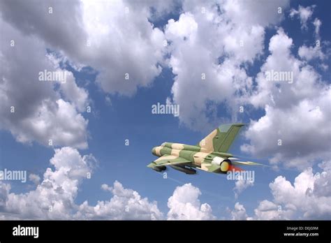 Camouflage Military Aircraft Hi Res Stock Photography And Images Alamy