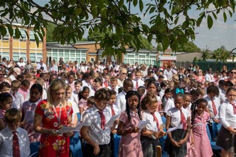 St Josephs Catholic Primary School In Luton Profile 2023