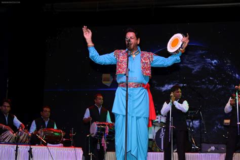 Gurdas Maan Celebrate Baisakhi With King Of Punjab Folk Gurdas Mann