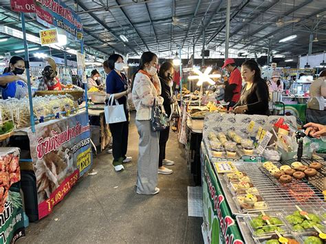 sala daeng market reviewsopen hoursphoto spots