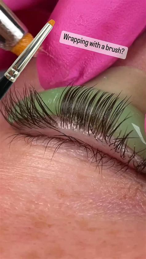 Lash Lift Tip Wrapping With Laminator Brush Eyelash Extensions