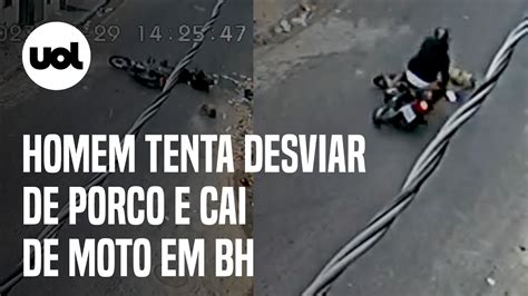 Homem Tenta Desviar De Porco E Cai De Moto Em Bh C Mera De Seguran A