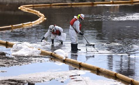 Huntington Beach Oil Spill Renews Calls To Ban Offshore Drilling Kqed