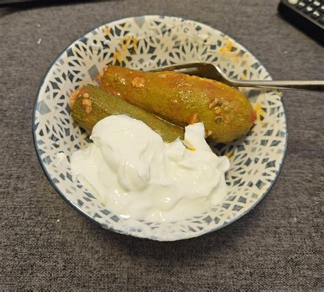 Kusa Mahshi (stuffed squash) and greek yogurt 🫶 : r/goodrestrictionfood