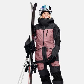 20 Best Ski Clothing Brands to Look & Feel Amazing | ClothedUp