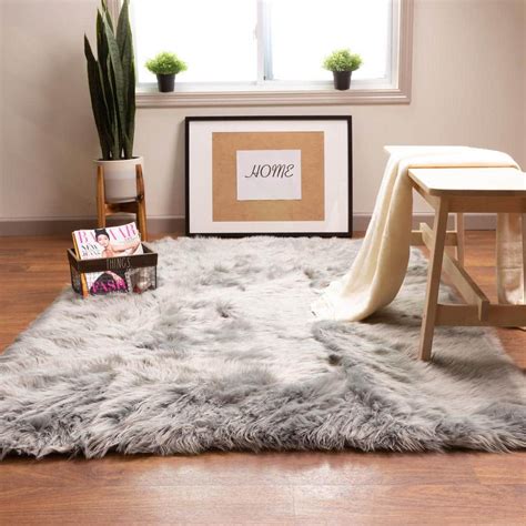 Super Area Rugs Serene Silky Faux Fur Fluffy Shag Rug Gray X Sar