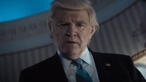 Mature Men Of Tv And Films Heres A Look At Brendan Gleeson As Donald