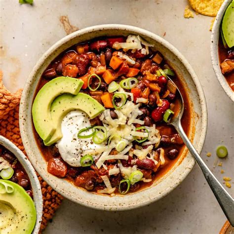 Easy Three Bean Chili Recipe One Pan Eat Love Eat