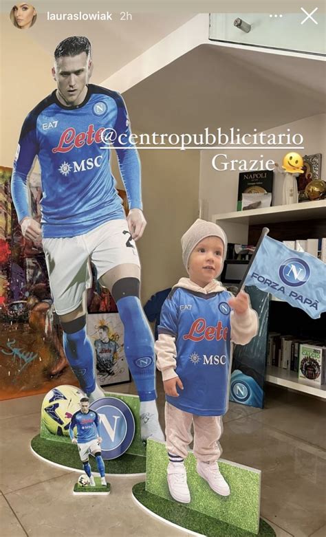 Casa Zielinski Pronta Per La Festa Scudetto Dal Napoli Spuntano I