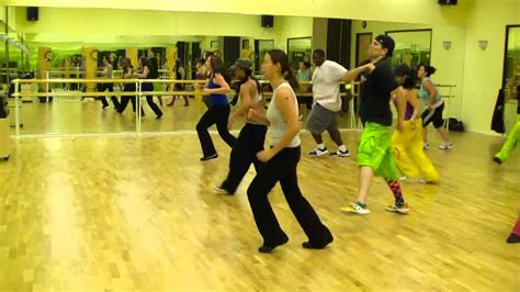 Don Omar Danza Kuduro Ft Lucenzo Zumba Fitness W Bradley Youtube