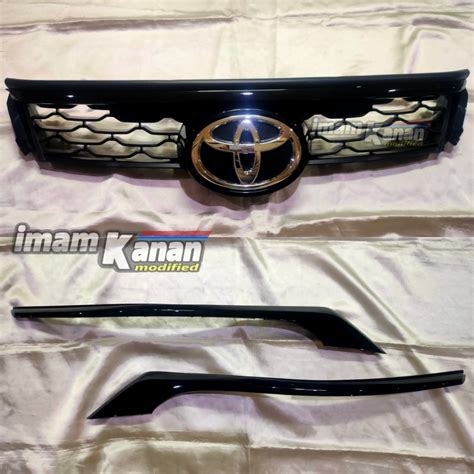 Jual Front Grill Gril Grille Bumper Atas Depan Fortuner Legender