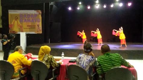 FESTIVAL TARI TRADISI RADAP RAHAYU UPTD TAMAN BUDAYA KALSEL YouTube