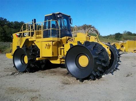 Caterpillar 836g Compactor