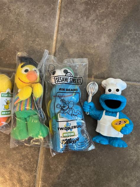 1999 Kelloggs Sesame Street Mini Beans Lot Of 4 And One Cookie Etsy