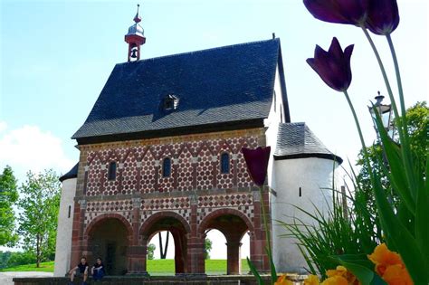 F Hrungen Des Unesco Welterbes Kloster Lorsch Nibelungen Land