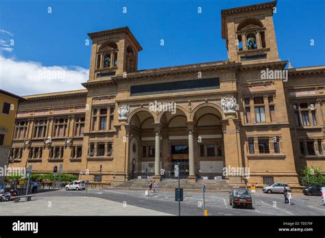 Zentrale Bibliotheken Italiens Fotos Und Bildmaterial In Hoher